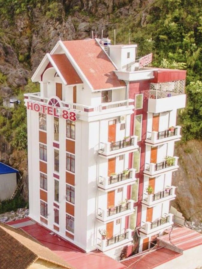 Hôtel Khach San 88 à Moc Chau Extérieur photo